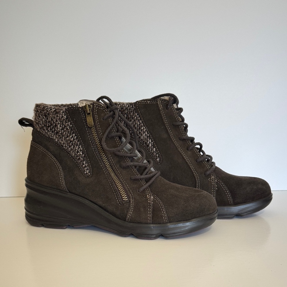 Jambu Stella Water Resistant suede and textile women's Brown Ankle Boots